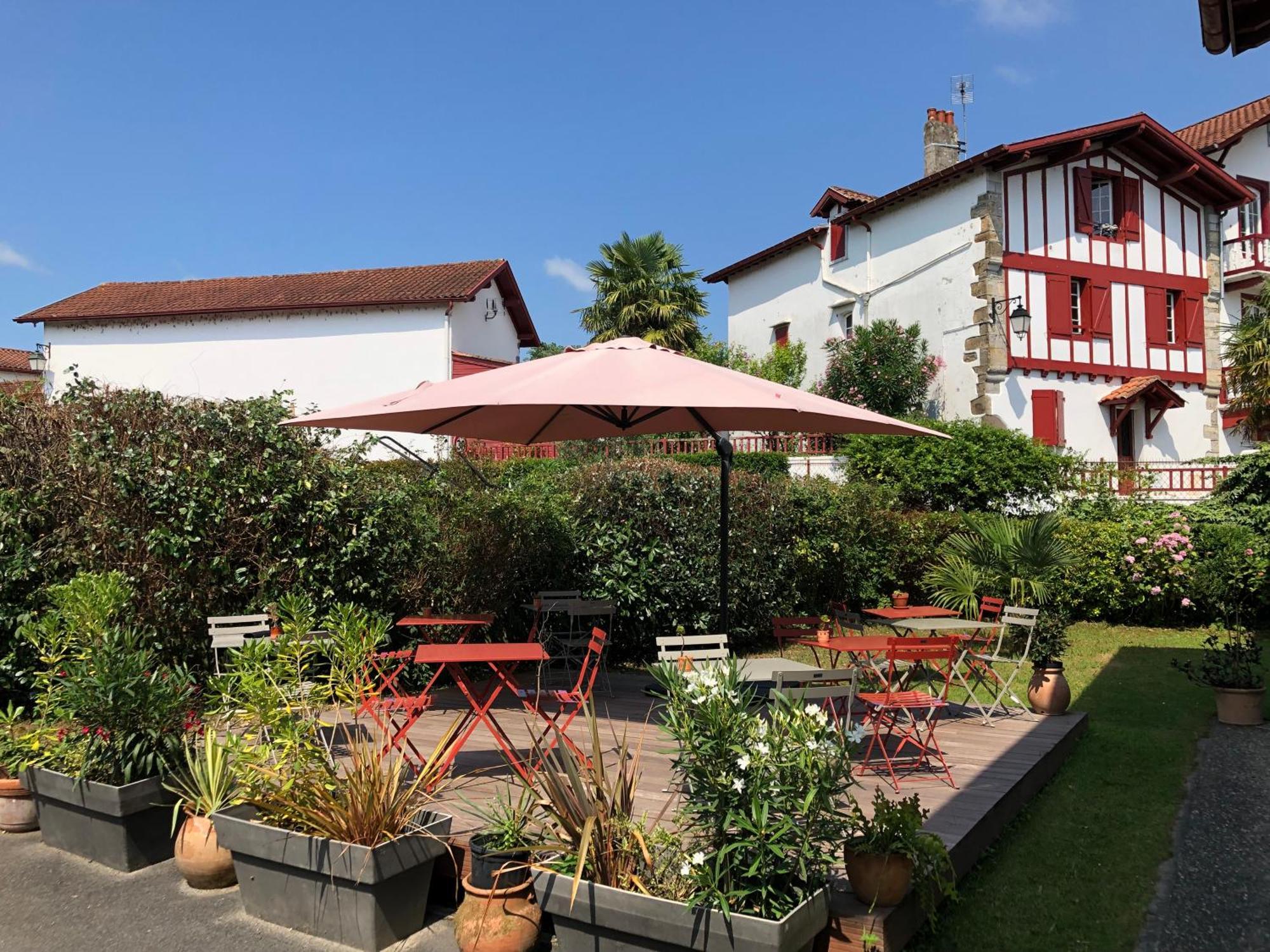 Hotel Ursula Cambo-les-Bains Exterior foto